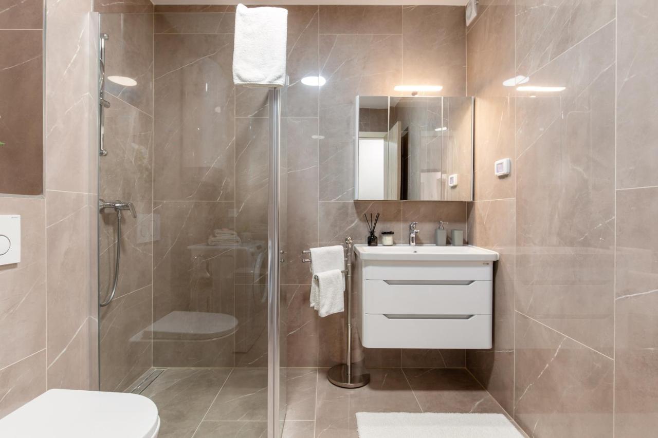 Apartment Hana Pjescana Uvala Kültér fotó